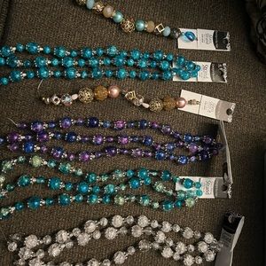 Glass beads lot